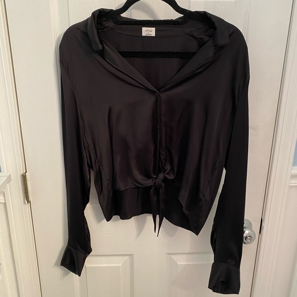 Aritzia Wilfred Tie-Front Blouse - Picture 3 of 5